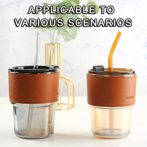Glass tumbler with straw