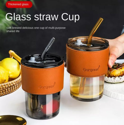Glass tumbler with straw